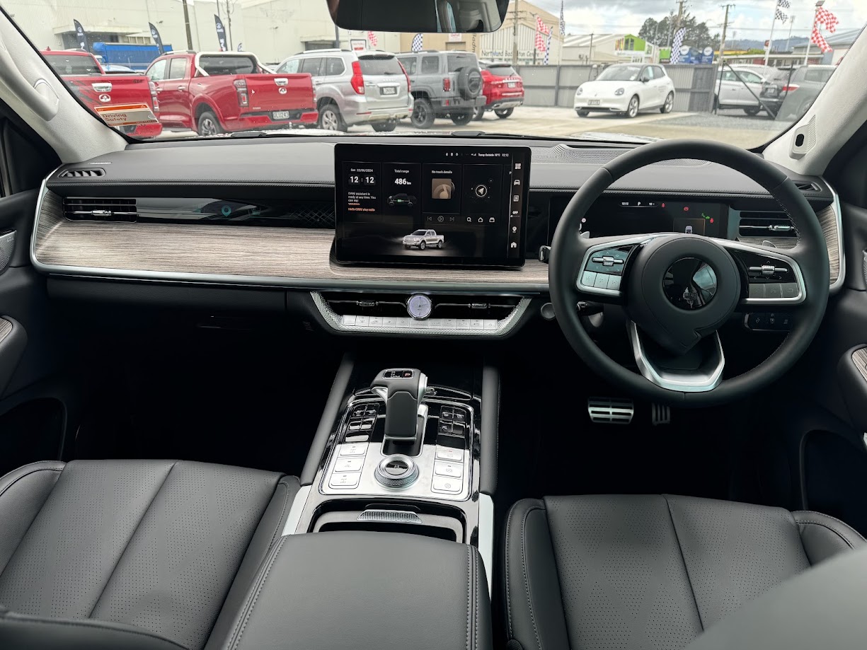 CANNON ALPHA ULTRA HEV Northland Autos